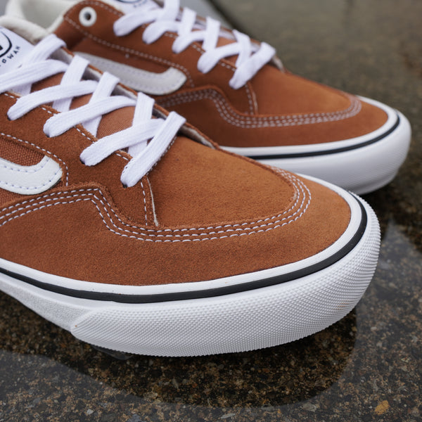 VANS FOOTWEAR ROWAN GLAZED GINGER WHITE  CLOSE UP