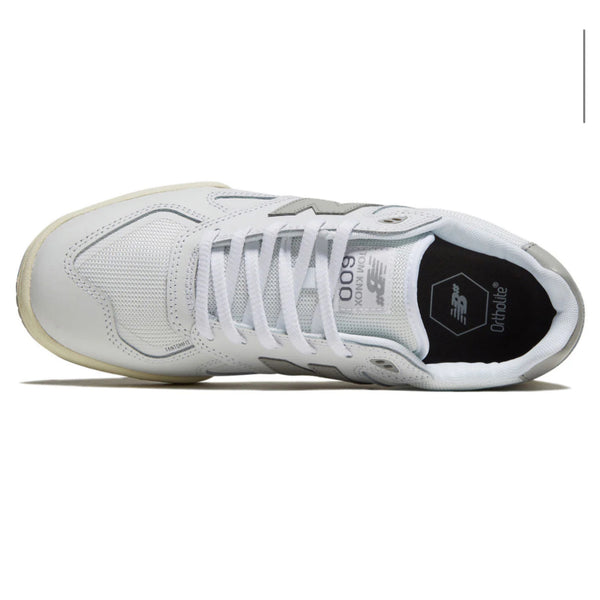 Knox 600 white shoe top image