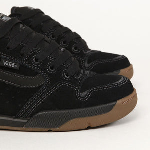 VANS ROWLEY XLT BLACKOUT CLOSE UP IMAGE