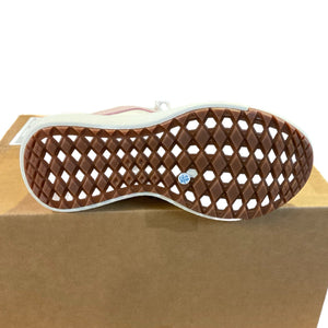 Vans Ultrarange woman's marshmallow rose bottom sole image