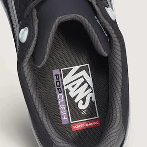 Close-up of the vans wayvee skate 2 interior of a Vans Pop Cush skateboarding shoes 