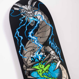 close up image Wooten calamity vx skateboard deck dragon crushing the world