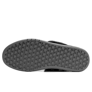 Bottom view of the patterned grey rubber outsole on IPath Cats Hi Black Shearling footwear