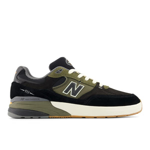 NEW BALANCE NUMERIC REYNOLDS 933 BLACK OLIVE