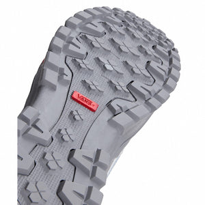 Close-up of the grey lugged outsole tread and red Vans logo on Vans Sk8-Hi GORE-TEX Insulated MTE Light Grey